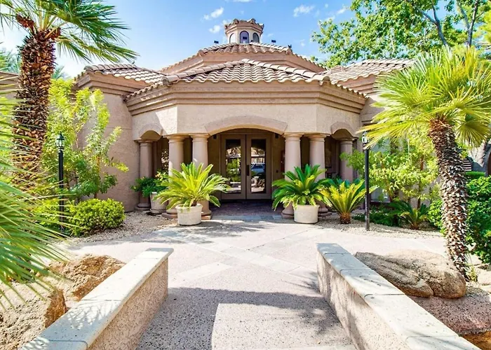 Holiday home New Listing Remodeled In North Scottsdale