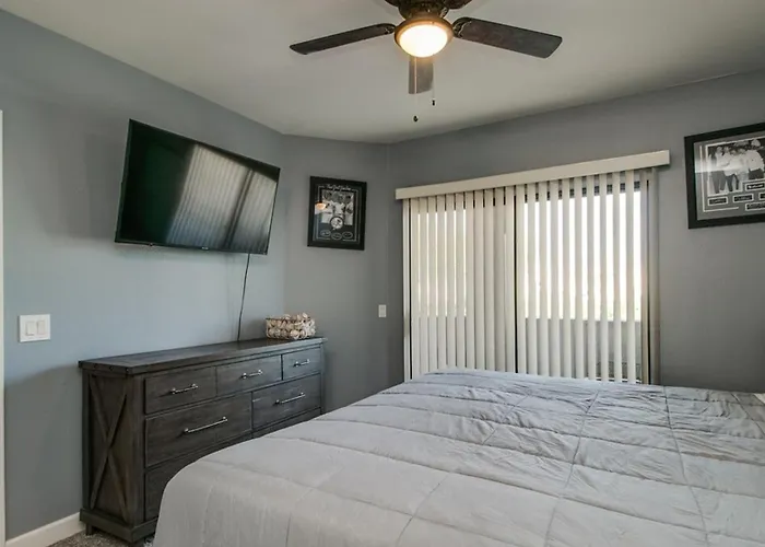 New Listing Remodeled In North Scottsdale
